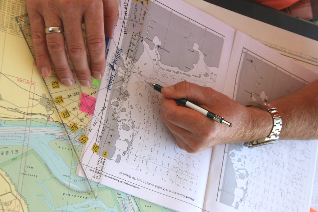 Sportküstenschifferschein Kartenarbeit Navigation